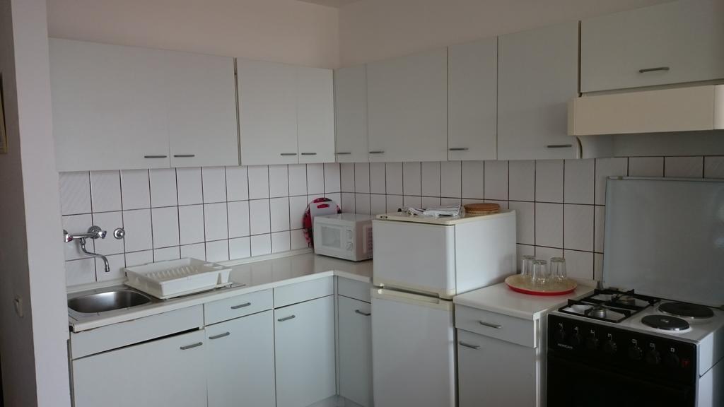 Apartments Baka Jelka Мандре Екстер'єр фото