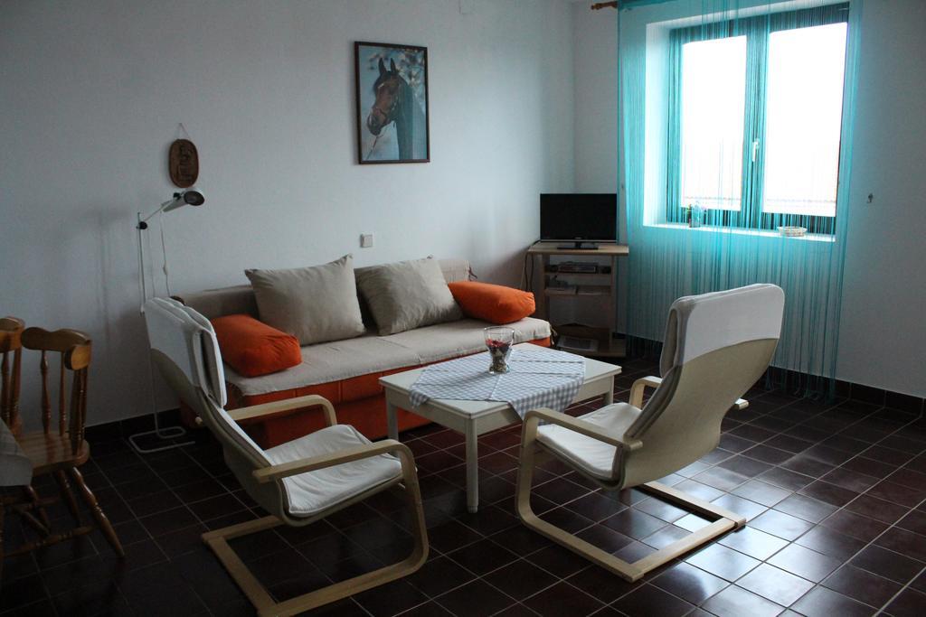 Apartments Baka Jelka Мандре Екстер'єр фото