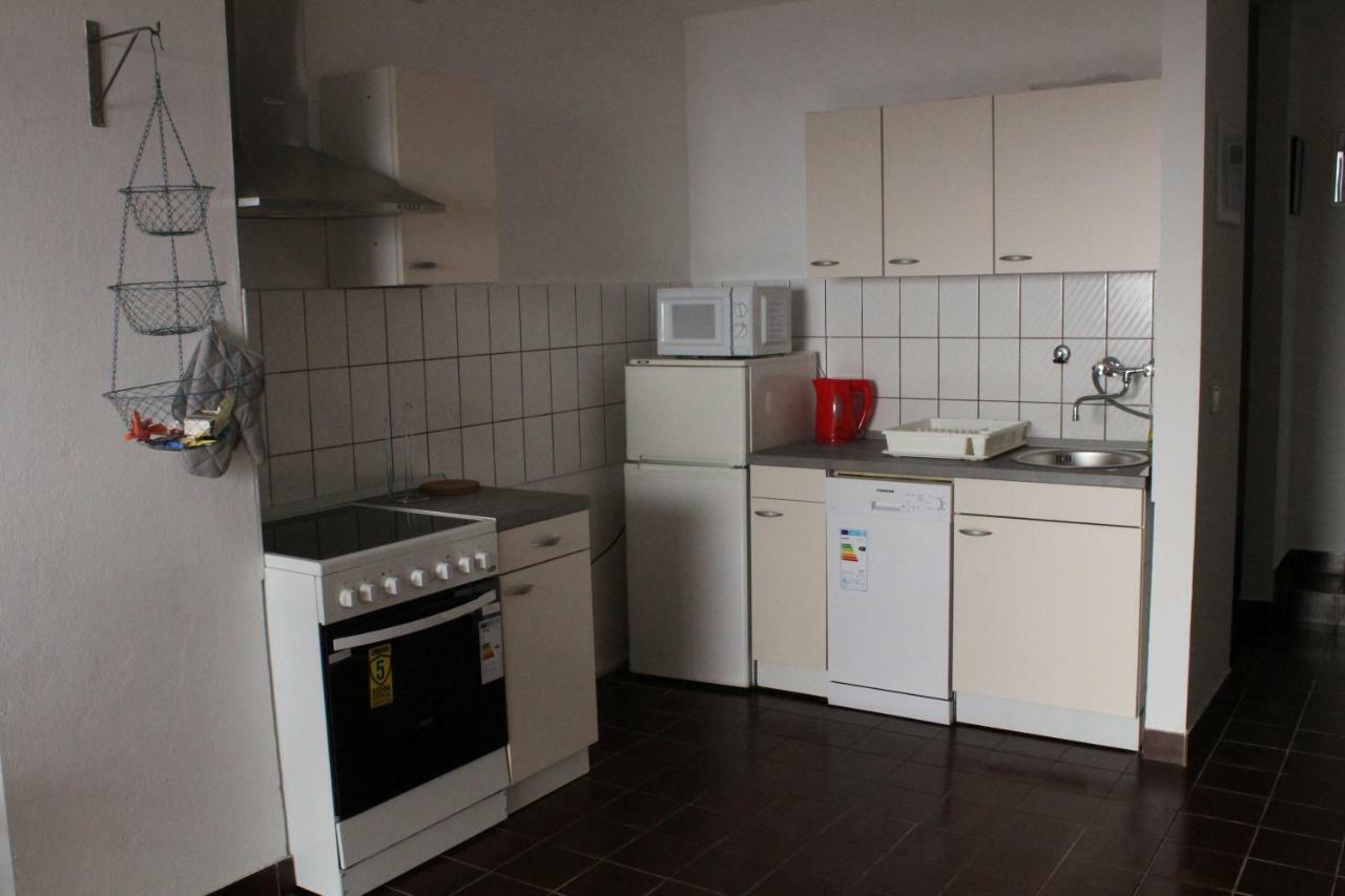 Apartments Baka Jelka Мандре Екстер'єр фото